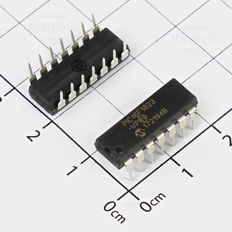 PIC16F1823 I P PIC Microcontroller IC 8 Bit 32MHz 3 5KB FLASH 14 DIP