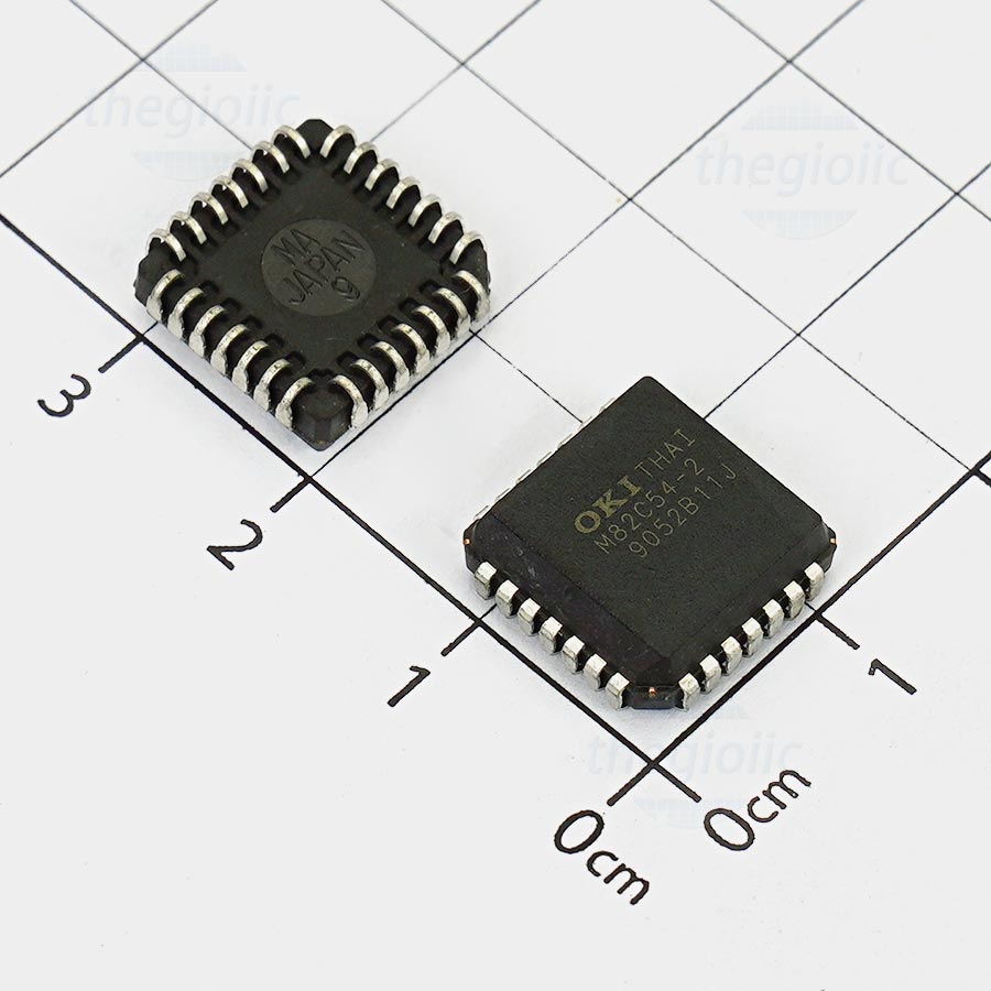 M82C54-2 IC Programmable Timer 10MHz 28-QFP